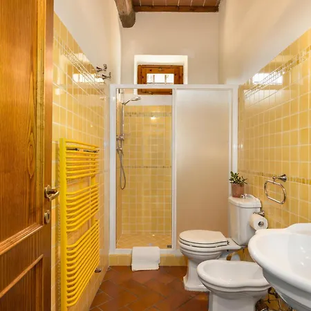 Farm stay Podere San Bartolo- Casa Colonica 3 *